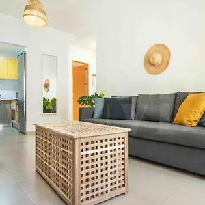 https://quiet-one-bedroom-apartment-in-malaga-city-center.hotelsinnerja.org